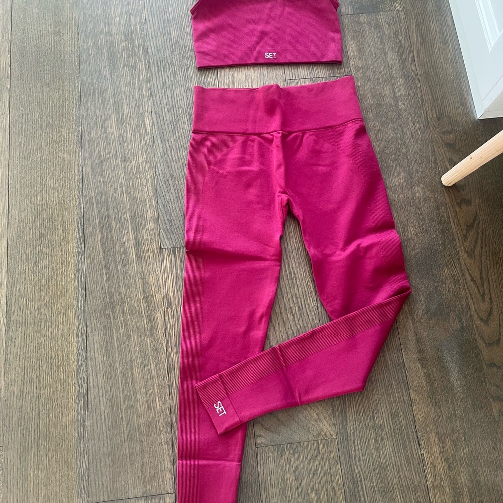 SET Active Pink Leggings with Wide Waistband and Moisture-Wicking Fabric